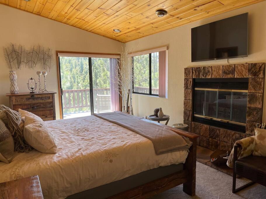 Luxury Joyful Bear Cabin With View, Big Bear Lake Villa Dış mekan fotoğraf